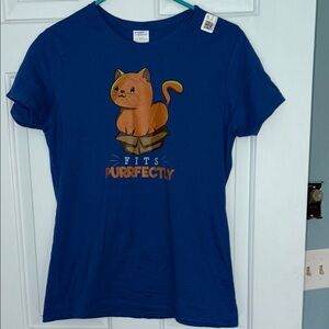 Ladies cat “fits perfectly” t-shirt.   Blue size small.